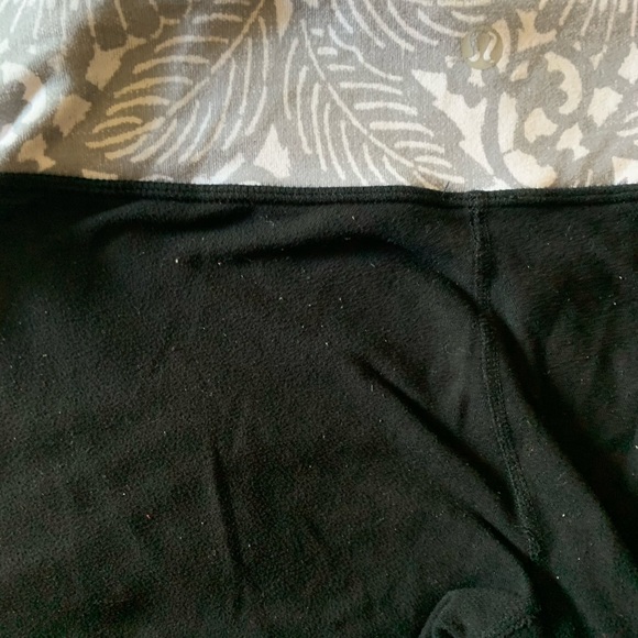 Lululemon Reversible Wunder Under Leggings Size 6 - Picture 3 of 7